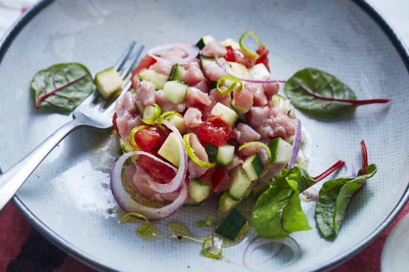 Tartare de veau et légumes au citron