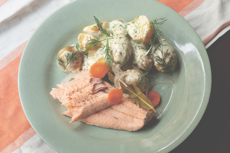 Truite marinée et pommes de terre la crème d’aneth