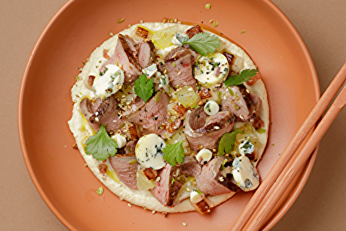 Houmous de Tarbais à l’AOP Fourme d’Ambert et tataki de magret