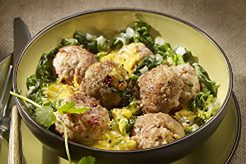 Bouchées de veau au curry et aux épinards