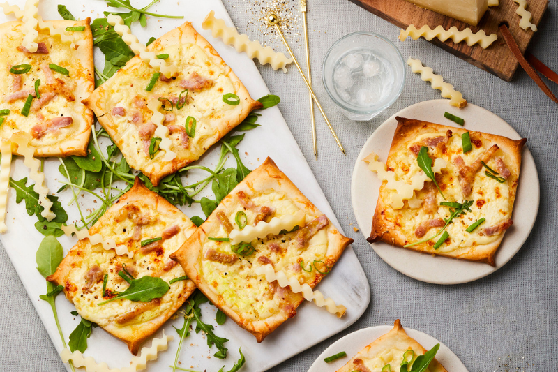 Mini flams gratinées au Gruyère AOP suisse