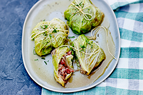 Pieds de porc croustillants en petits paquets verts