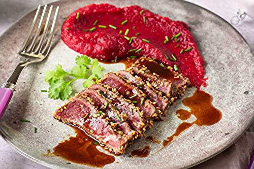 Tataki de bœuf en croûte de sésame