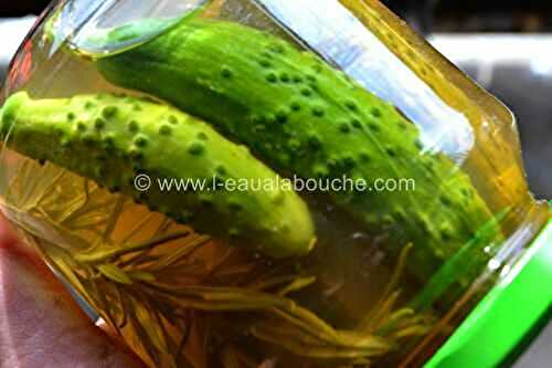 Cornichons En Bocal