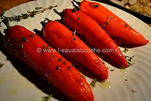 Poivrons Rouges Farcis Au Chèvre Frais À L'Huile D'Olive Et Thym