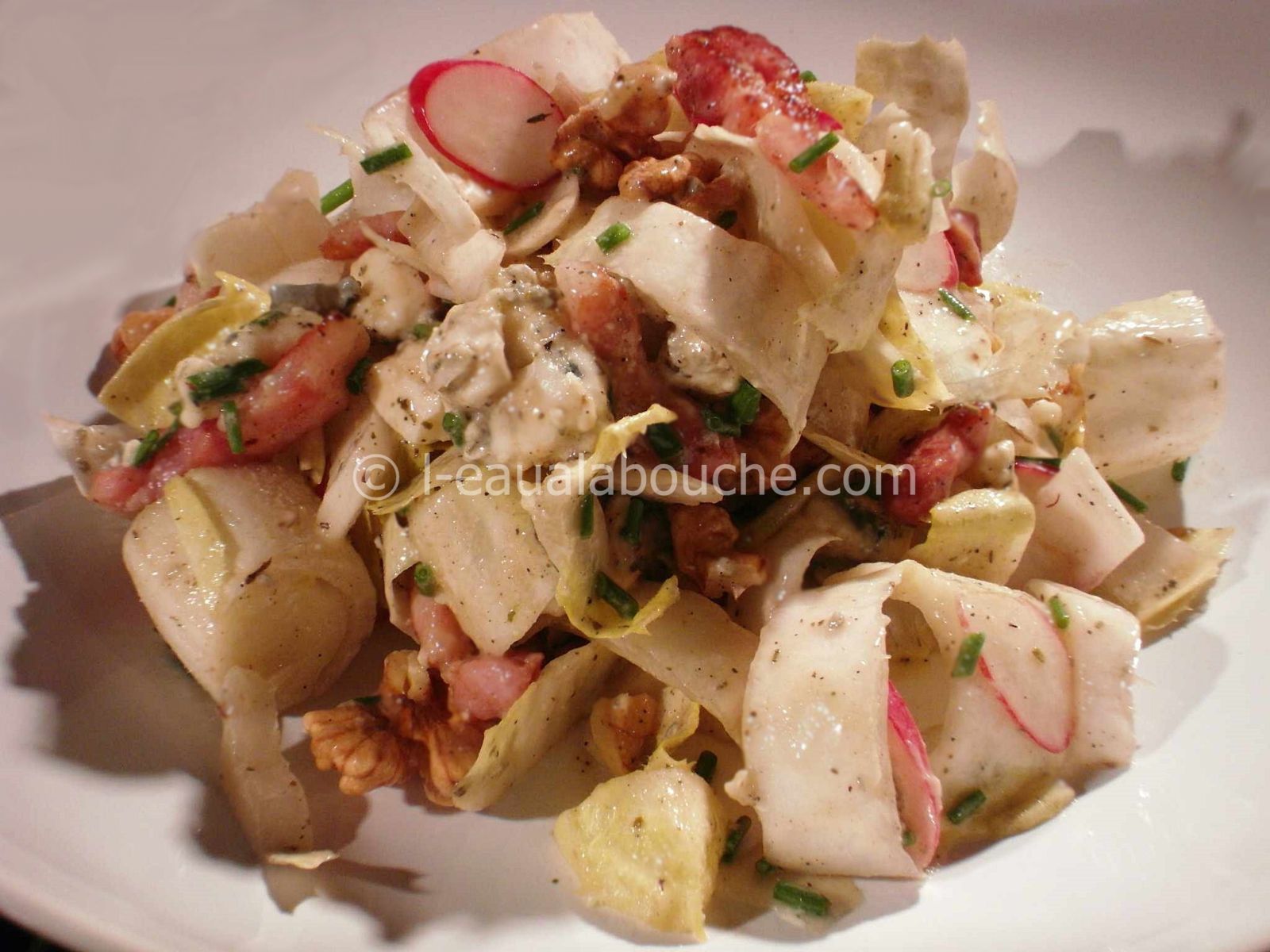 Salade D'Endives Aux Noix Et Au Gorgonzola 