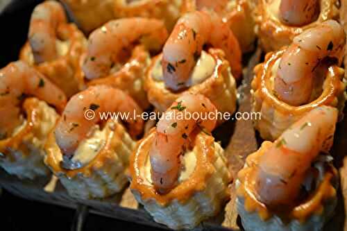 Bouchées Aux Crevettes Mayonnaise Tomates Séchées Et Câpres