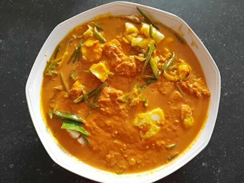 Curry de poisson au lait de coco