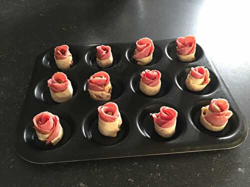 Rose feuilletée bacon et confit d'oignons