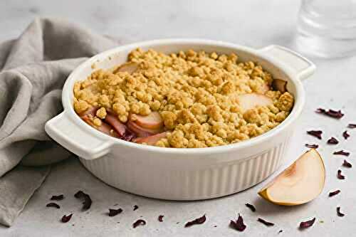 Recette : Crumble aux pommes et fleurs d’hibiscus !