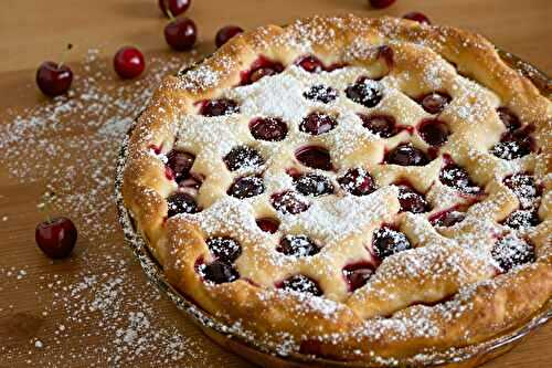 Comment j’obtiens le clafoutis aux cerises moelleux « comme chez mamie » en 10 min ?