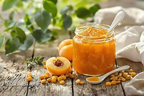 J’ai confectionné cette confiture d’abricots sans sucre et c’est un régal sain !