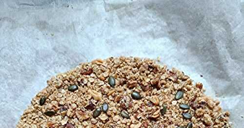 Granola aux graines de courge & aux noix 