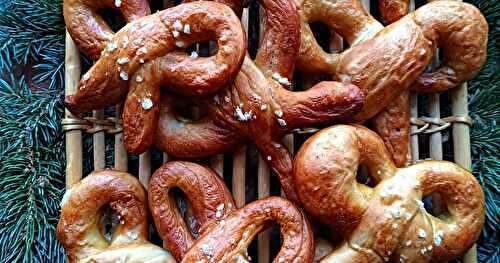 Bretzels en forme de nœuds pour Noël 