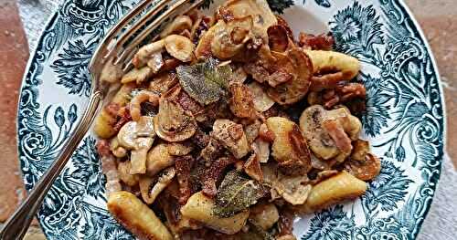 Gnocchis au lard et à la sauge