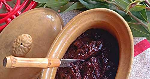Tapenade d'olives noires aux figues