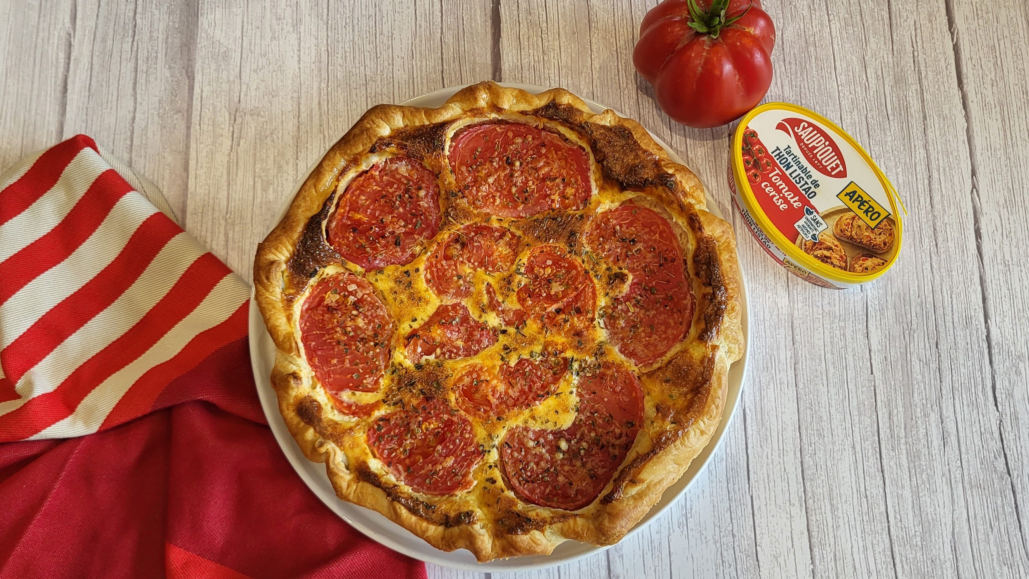 Quiche à la tartinade de thon et tomate