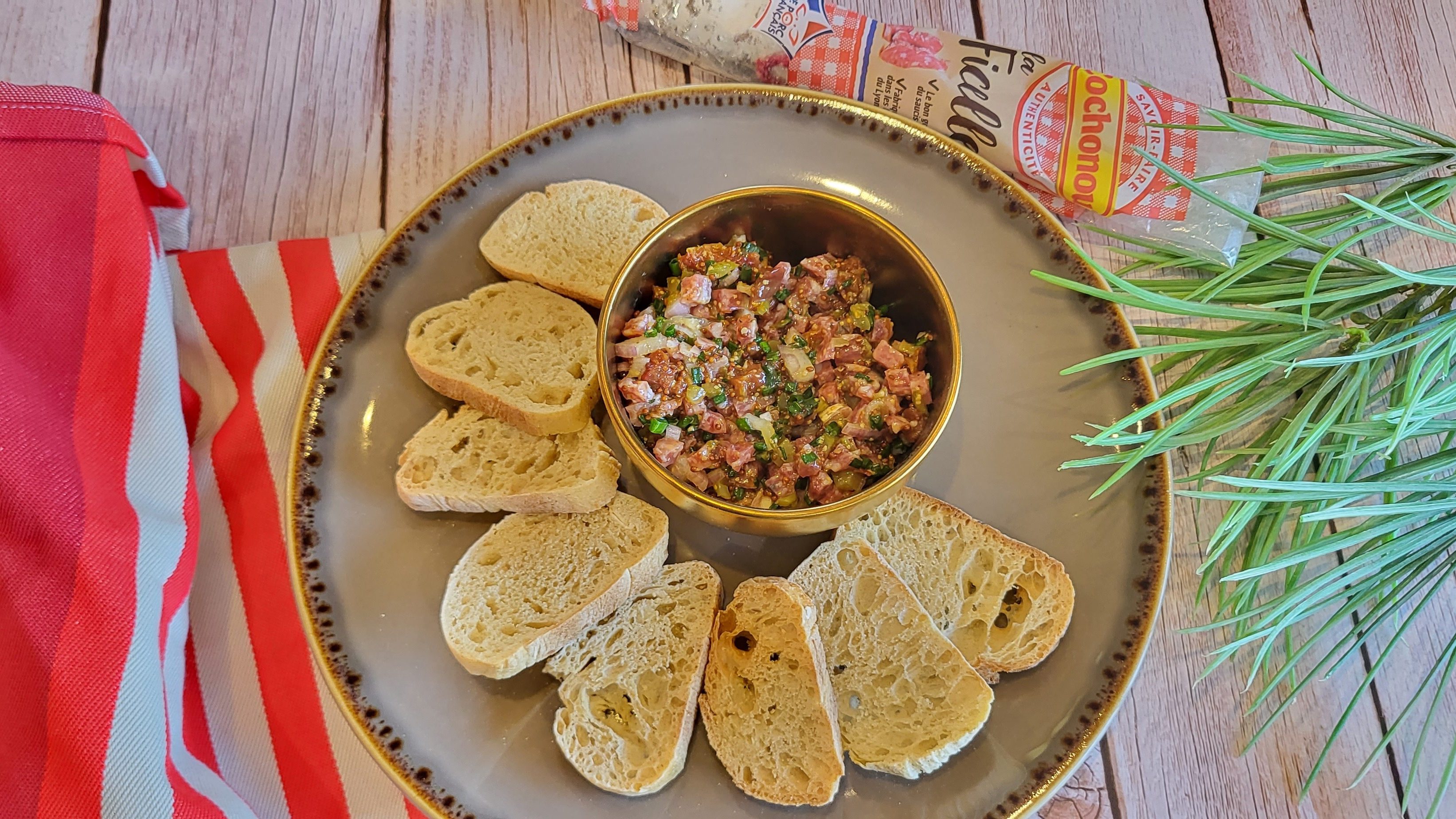 Tartare de saucisson