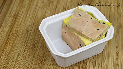 Recette du foie gras de canard au pineau et à la truffe en terrine, cuisson basse température, sous vide