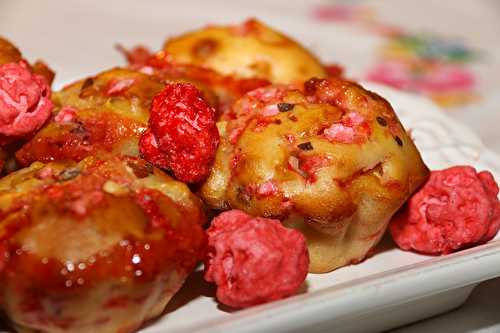 Muffins aux pralines roses et aux pommes au lait ribot
