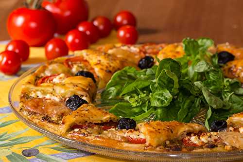 Pizza couronne feuilletée aux saveurs provençales