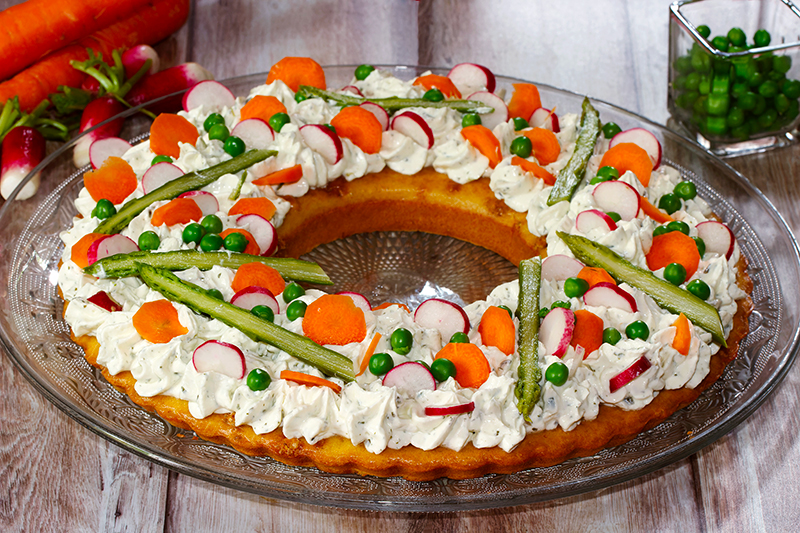 Tarte couronne aux légumes de printemps