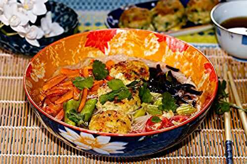 Bún de boulettes de poisson à la coriandre