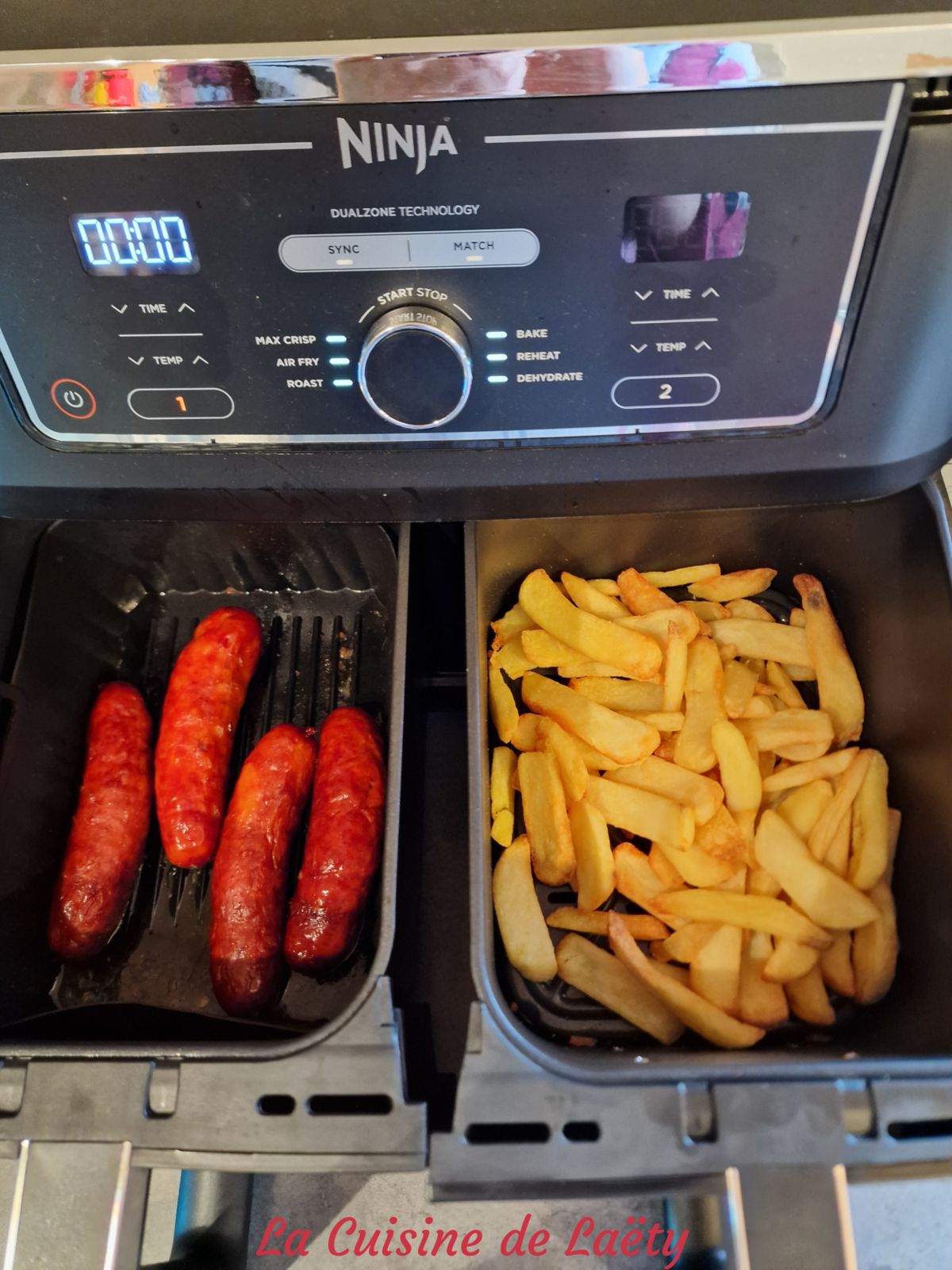 Saucisses Fumées et Frites Larges Ninja Air Flyer