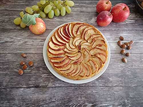 Gâteau facile avec beaucoup de pommes de Martine