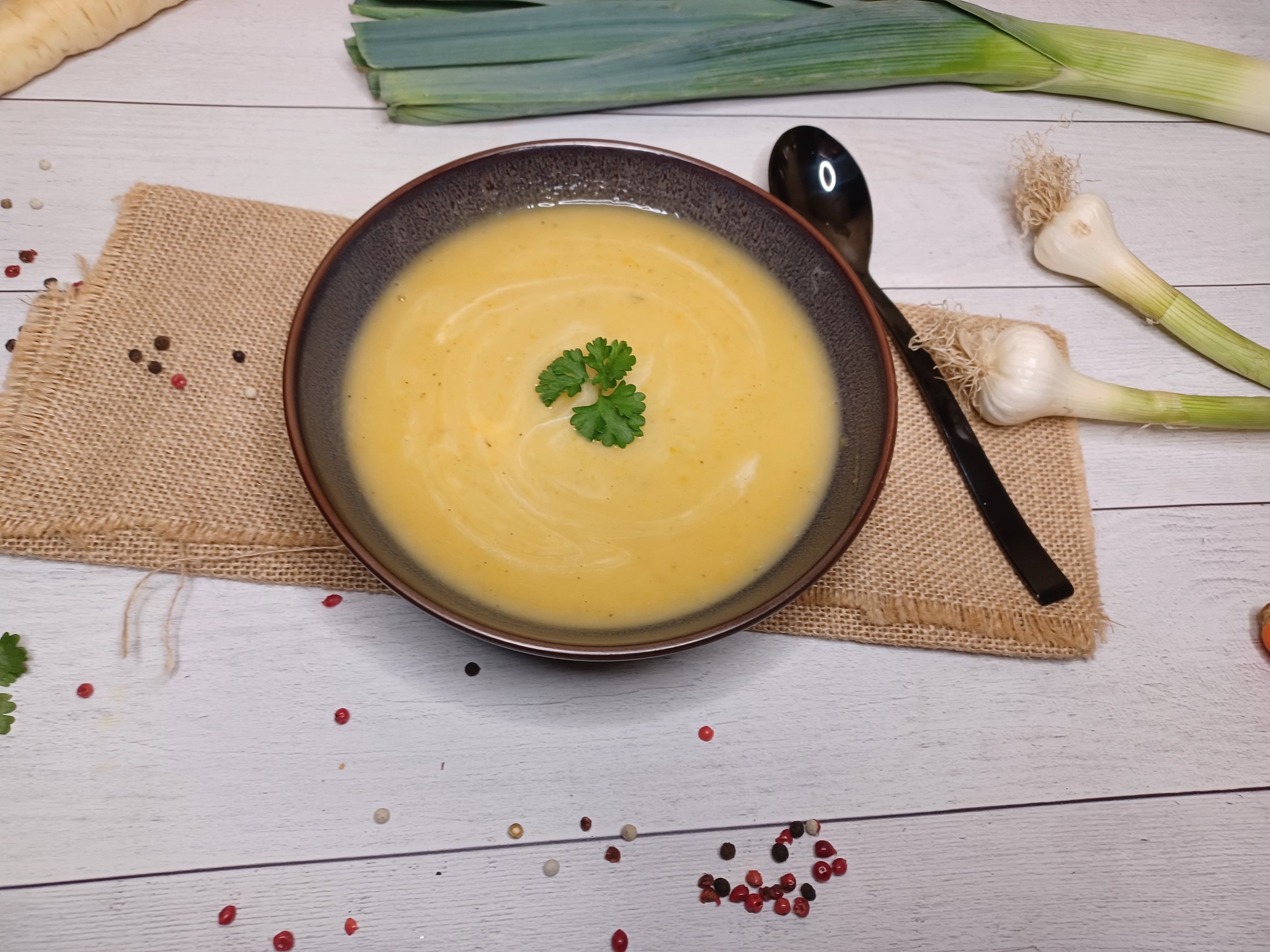 Velouté de panais, pommes de terre