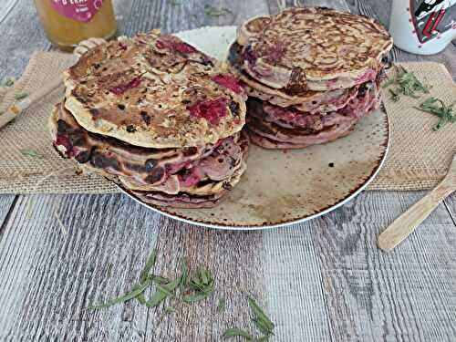 Pancake healthy aux framboises et pépites de chocolat