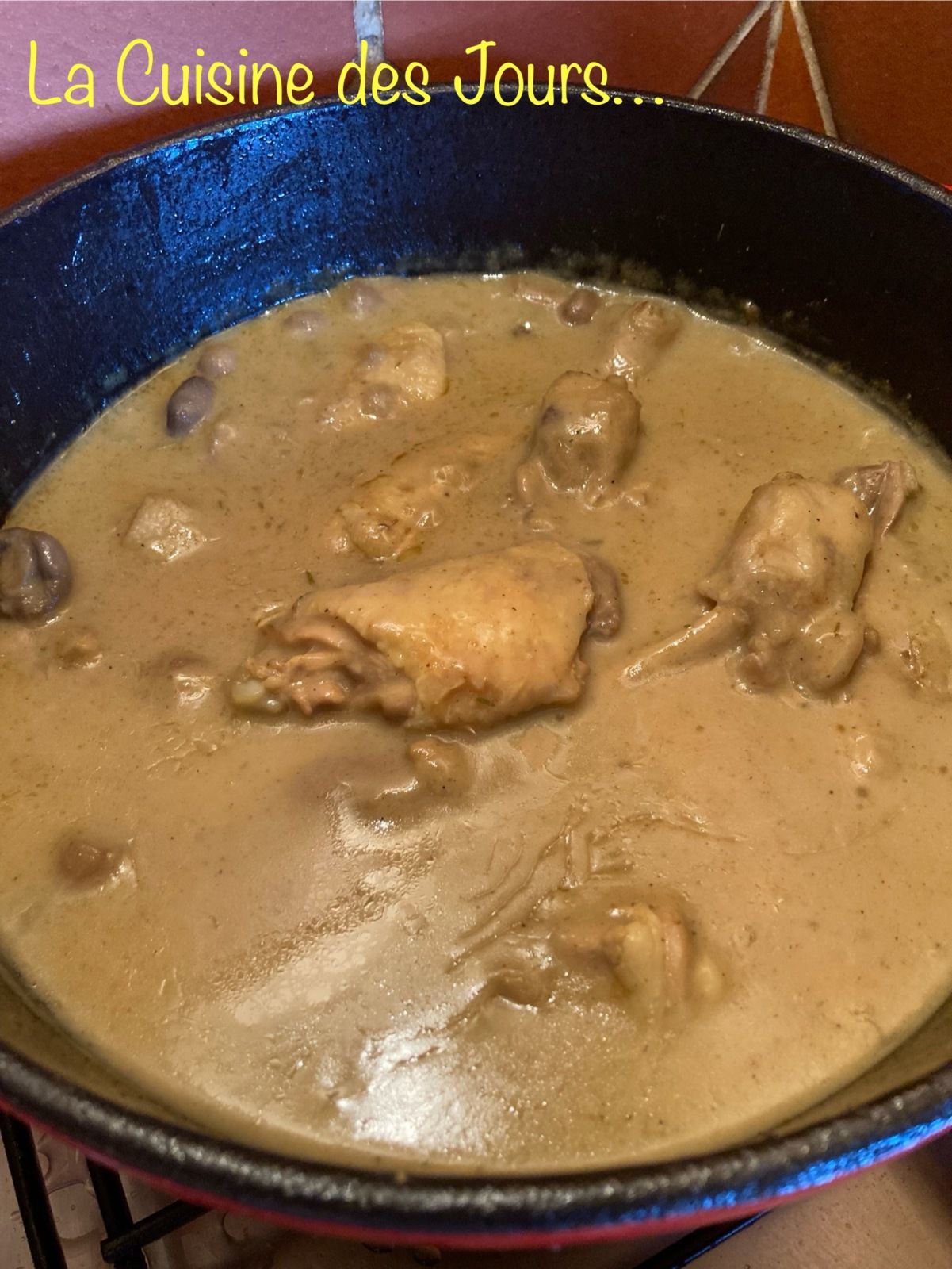 Poulet en Sauce Curry Crème de Coco