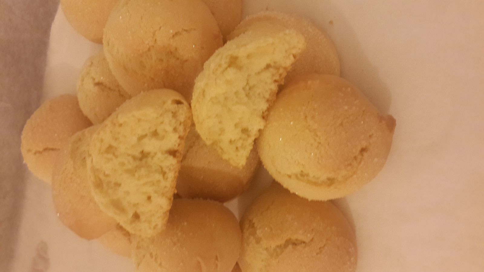 BOULES AU SUCRE - PETITS GÂTEAUX POUR LE CAFÉ