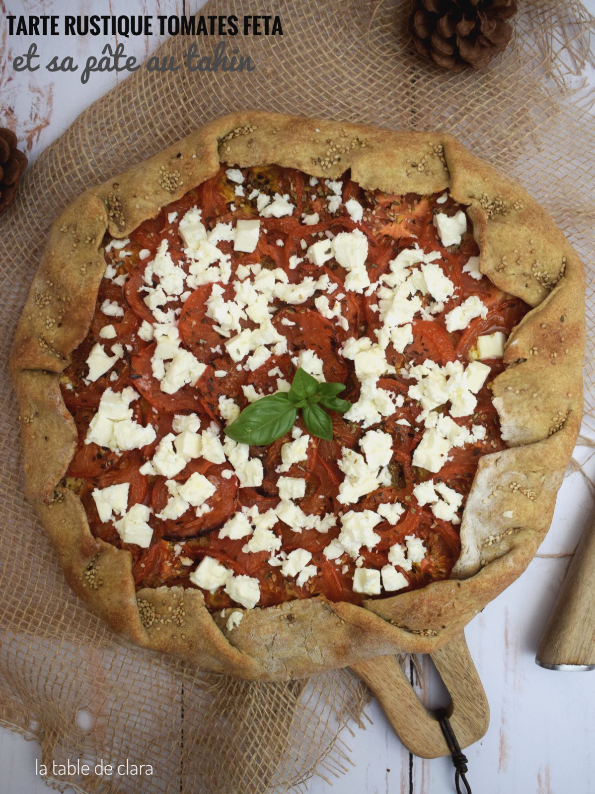 Tarte rustique tomates feta et sa pâte au tahin