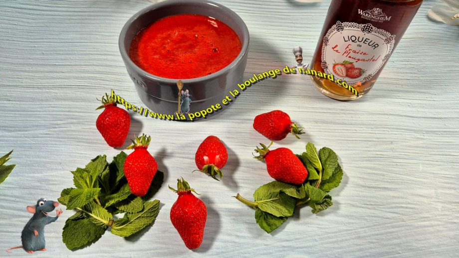 Coulis de fraises à la menthe