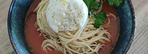 Spaghetti au gaspacho et burratina