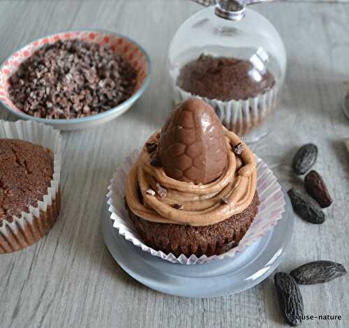 Muffins au chocolat, fève tonka et grué de cacao