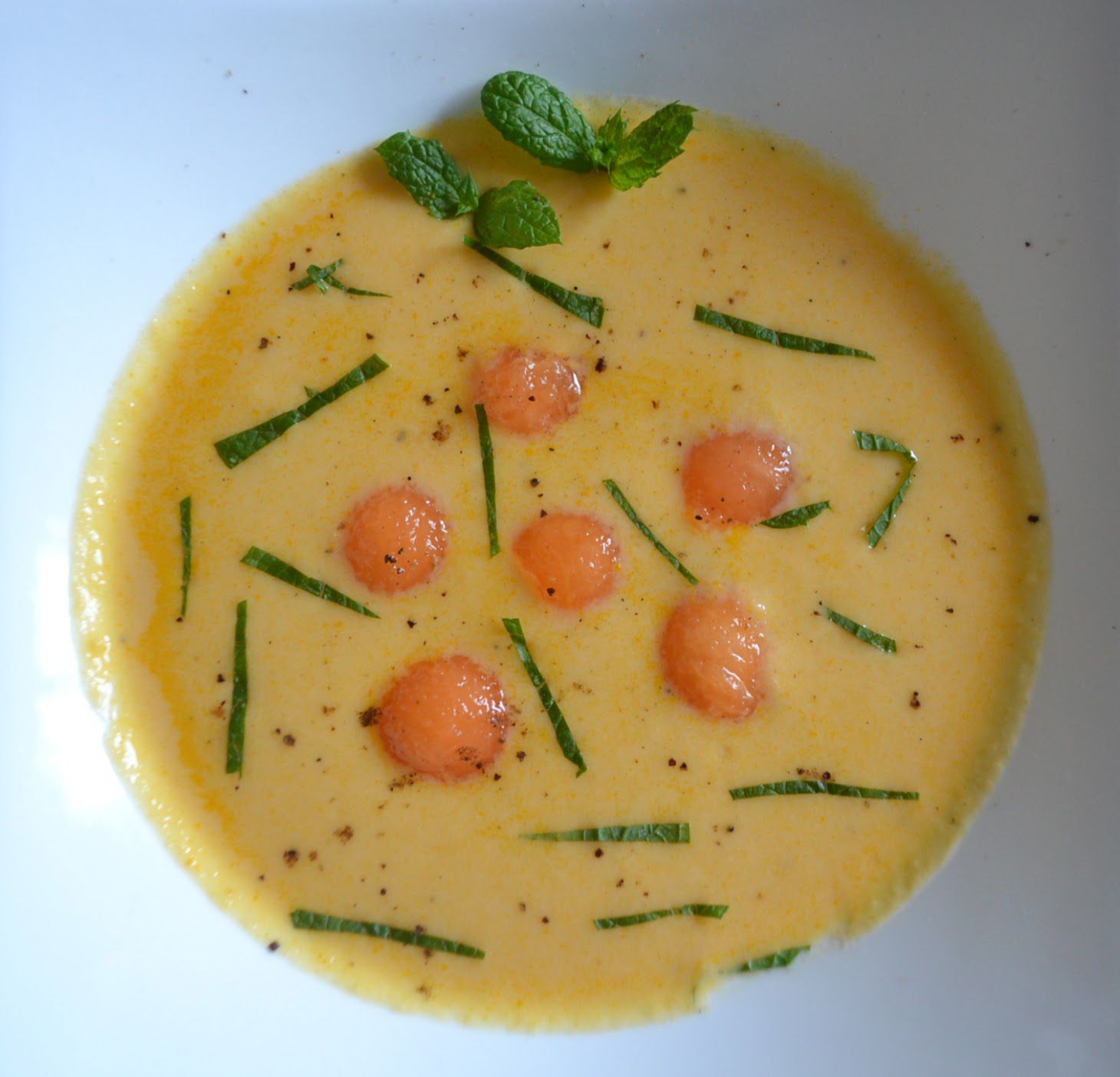 Melon au petit suisses, menthe et poivre Timur