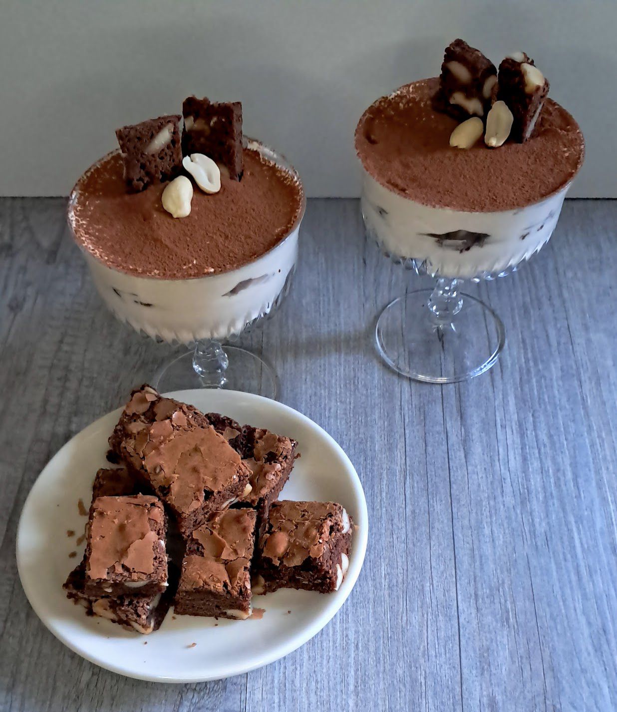 Tiramisu au brownie-cacahuètes