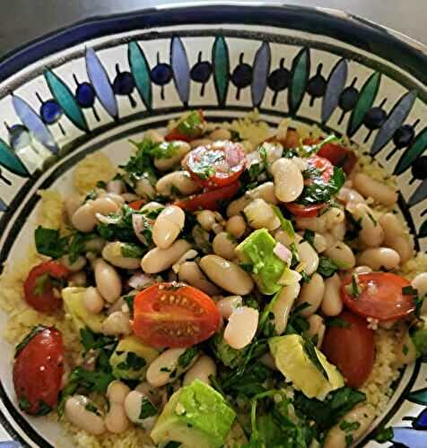 Salade de haricots blancs avec un dressing de citron vert et sirop d'érable