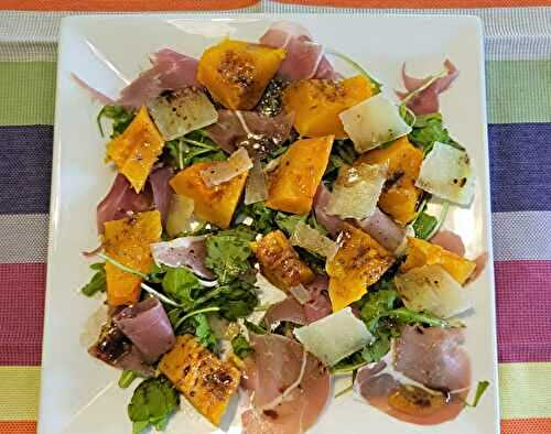 Salade tiède de butternut grillé, jambon et pecorino de Jamie Oliver