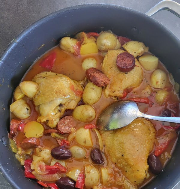 Poulet basquaise au piment d'Espelette et chorizo de Miljuschka