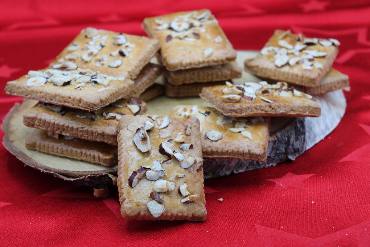 Galettes charentaises au Sirop d’érable bio du Canada  et aux noisettes