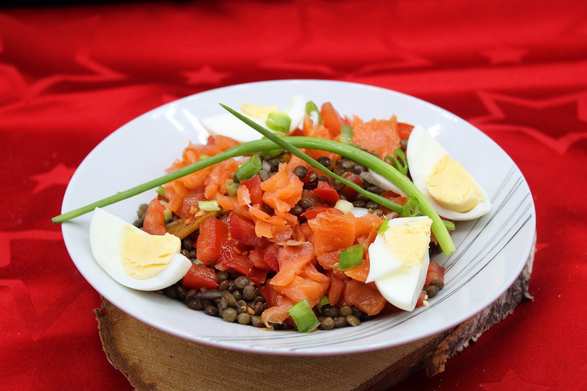 Salade de lentilles vertes  à la truite fumée