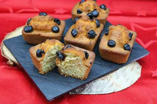 Mini cakes aux cerises lyophilisées