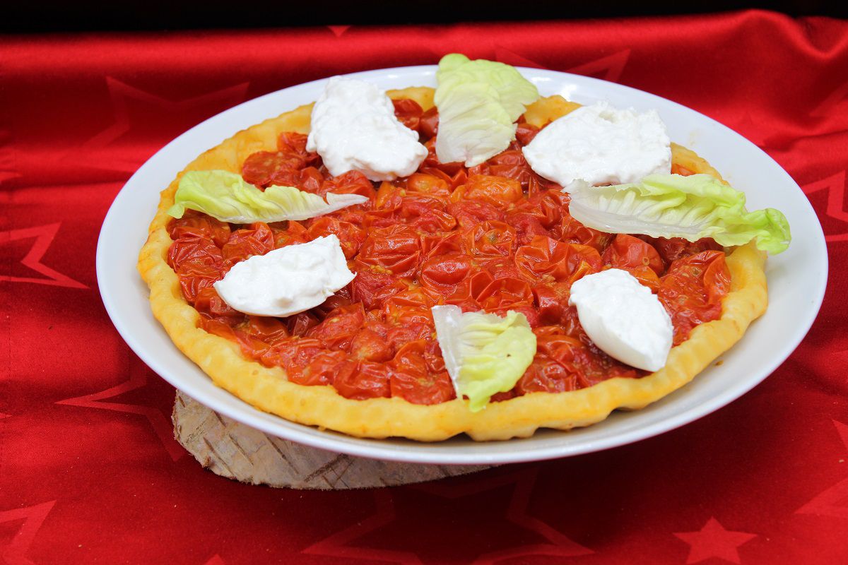 Tarte tatin tomates cerise et burrata