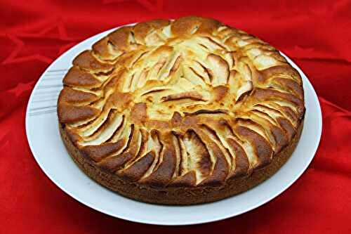 Gâteau au yaourt aux pommes façon C. Lignac