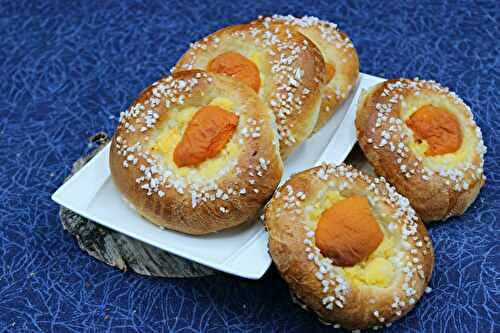 Briochettes crème pâtissière et abricot