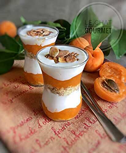 Verrines aux abricots et yaourt grec