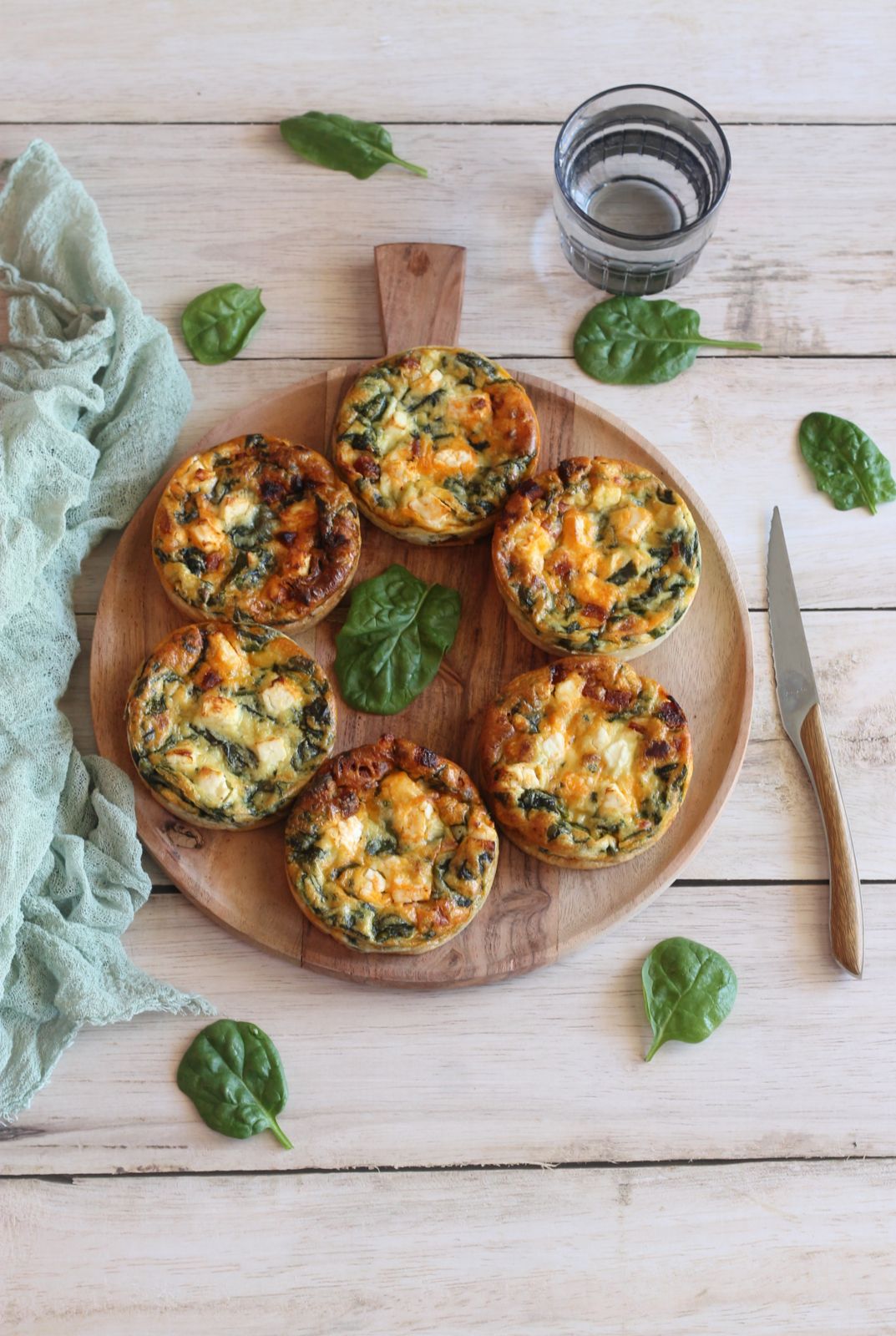 Quiche sans pâte aux épinards, chorizo et feta 